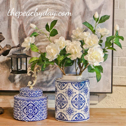 Blue-and-White Porcelain Vase