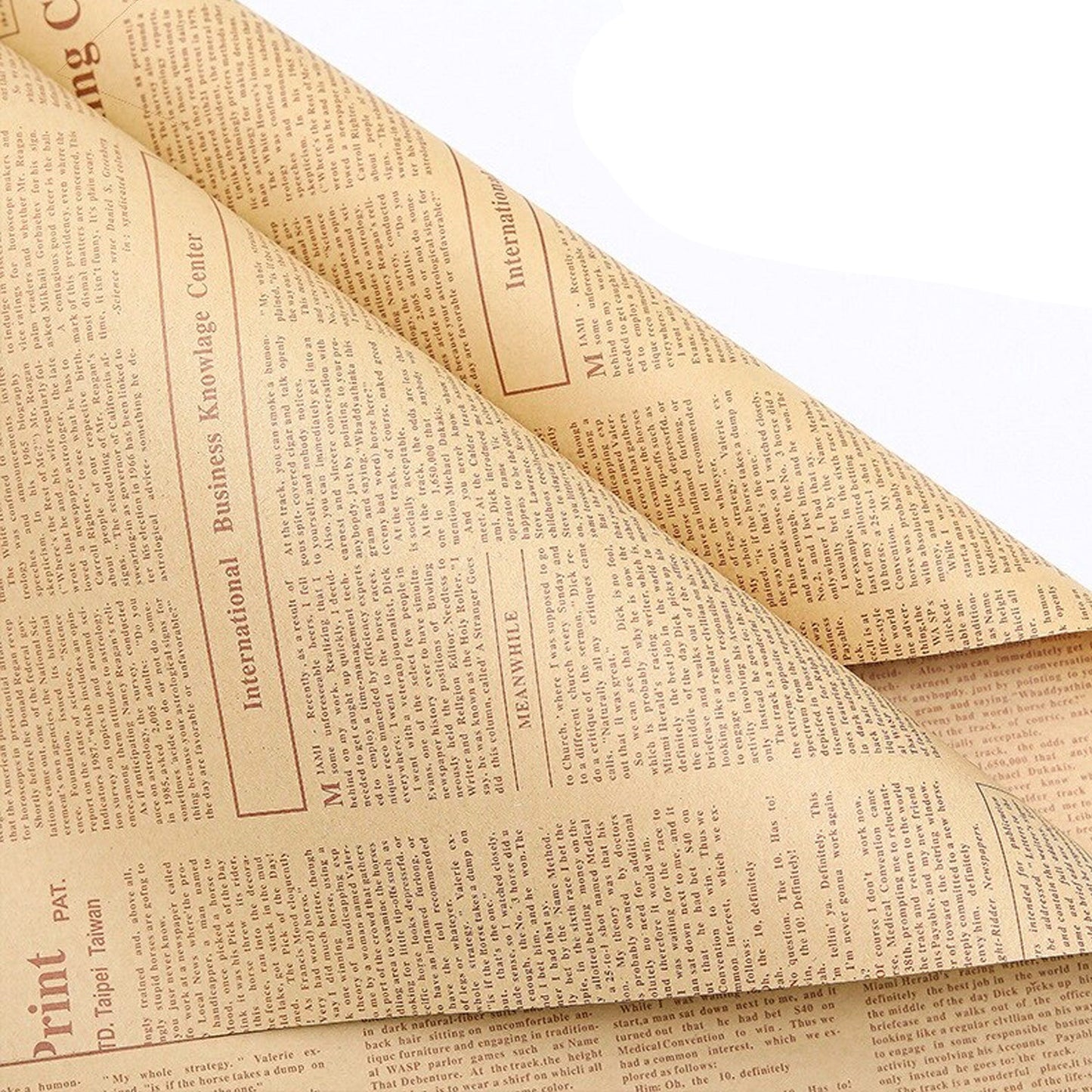 20pcs Kraft Newspaper Wrapping Paper Sheets