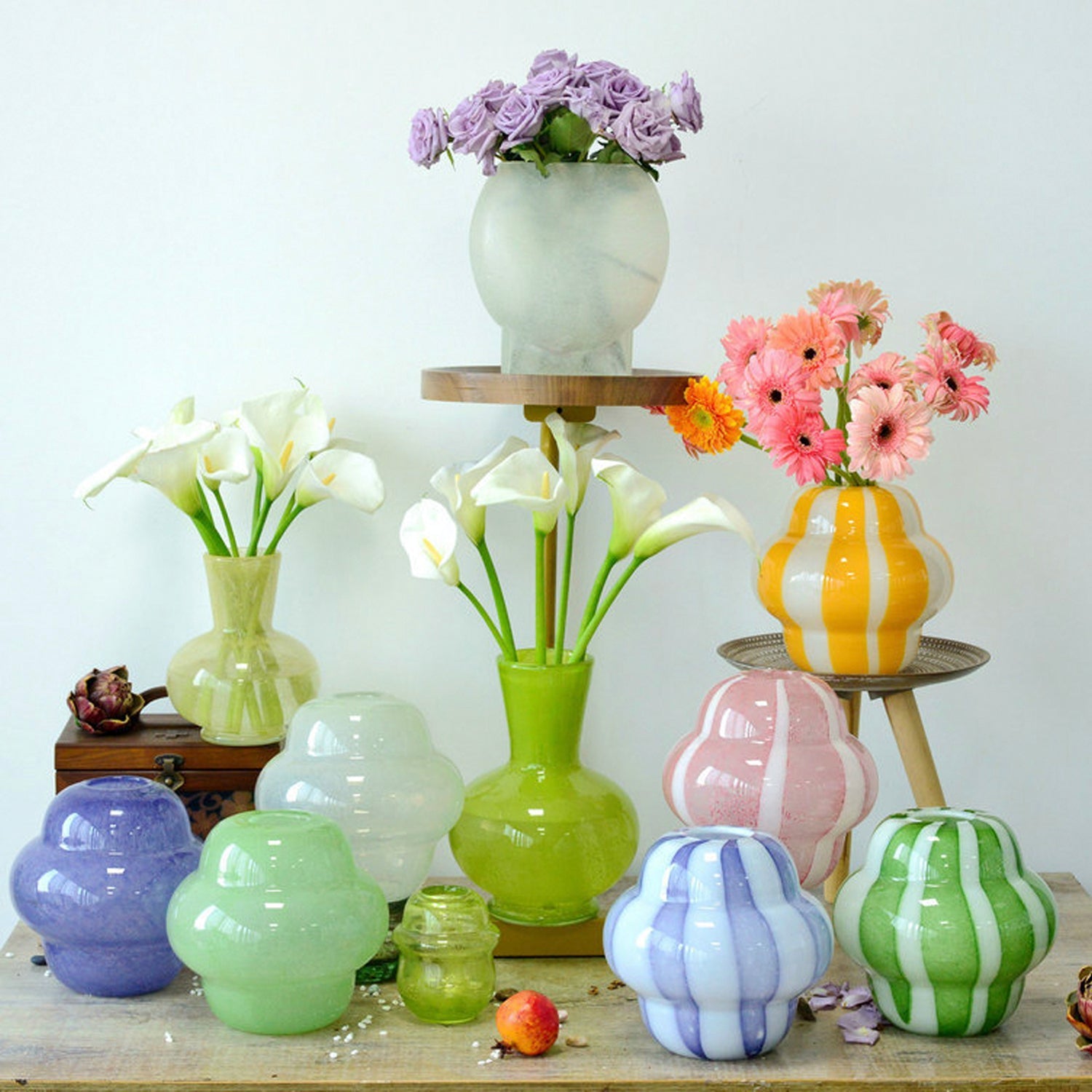 Colorful Glass Curlie Vase Decorative Flower Bud Vase Art Deco Vase –  Bloomy Floral