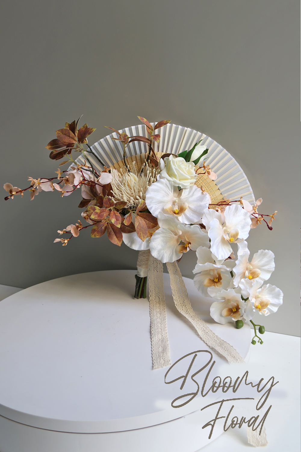 Orchid Folding Fan Bouquet in Fall White