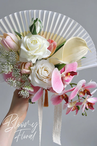 Orchid Folding Fan Bouquet in Pink & Cream