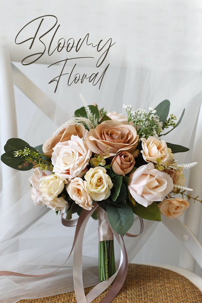 Rose Bouquet in Mocha & Cream