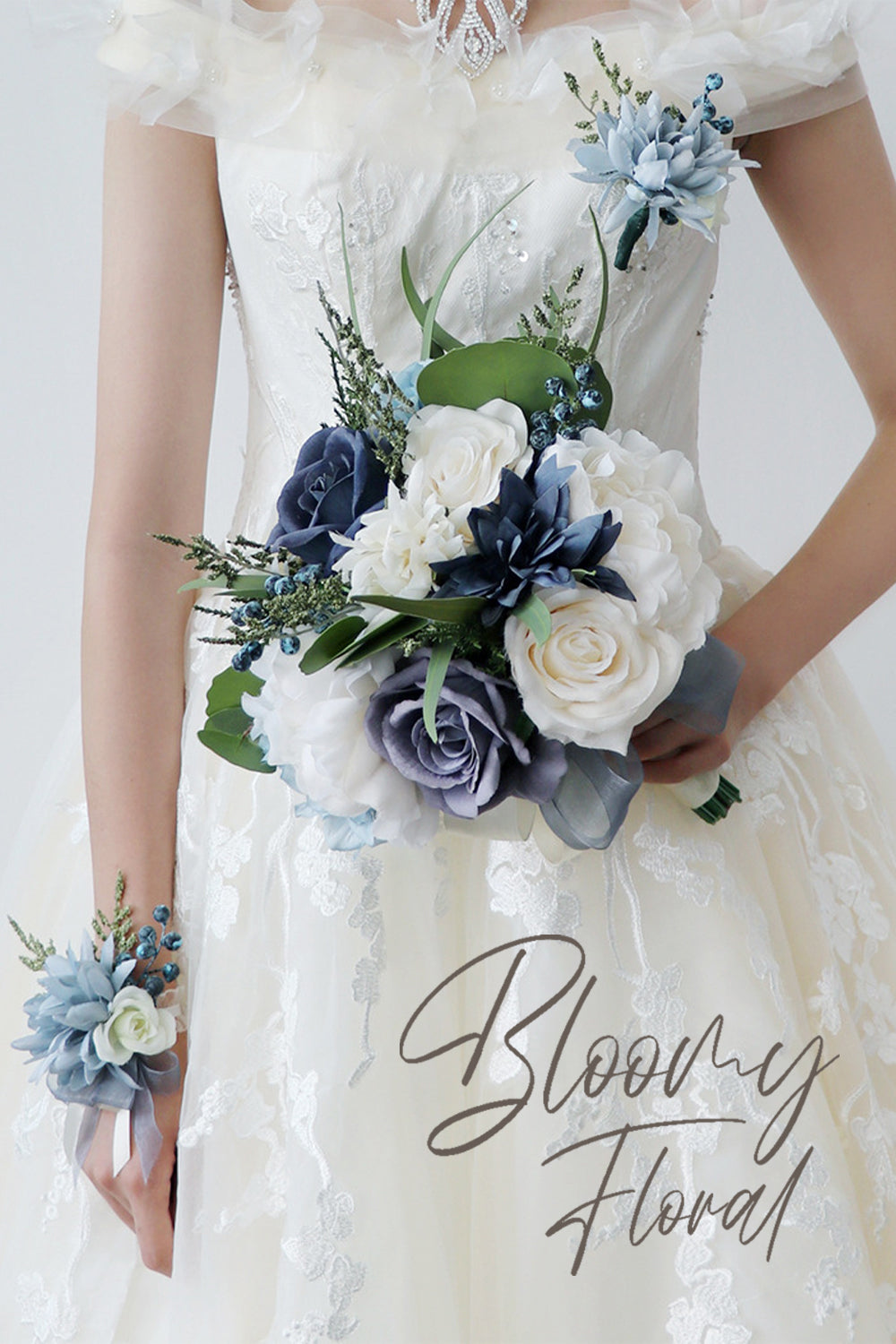 Rose Bouquet in White & Navy Blue