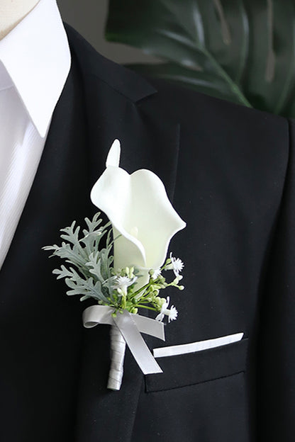 Boutonnieres in Silvery White